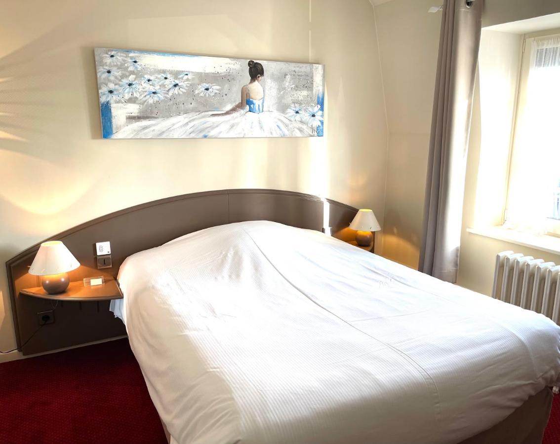 Isbergues Hotel - Restaurant "Histoire De Bistrot" מראה חיצוני תמונה